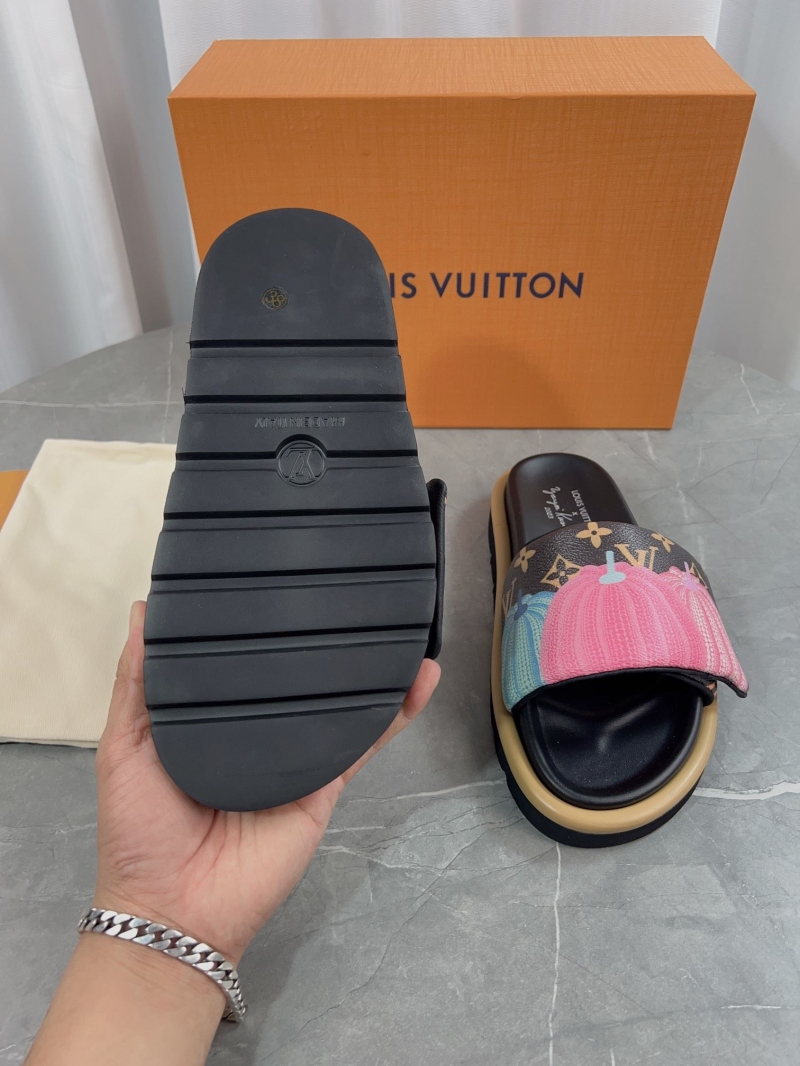 Louis Vuitton Slippers